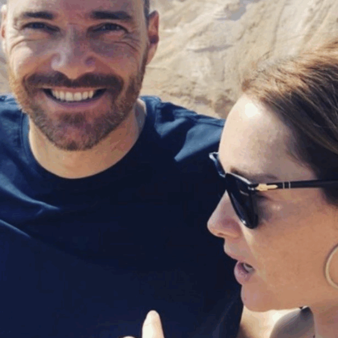 “Non stiamo insieme da 4 anni, ma abbiamo condiviso la vita per 15 anni e siamo ancora grandi amici. Sua figlia mi ha devastato per la bellezza del legame”: così Andrea Pezzi su Cristiana Capotondi