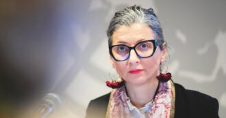 Copertina di Dipartimento Usa revoca le sanzioni contro la relatrice Onu per la Palestina Francesca Albanese