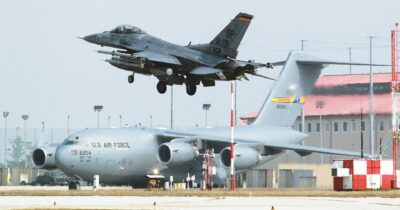 Copertina di Da Aviano sono partiti 23 voli Usa con le armi per il Golfo