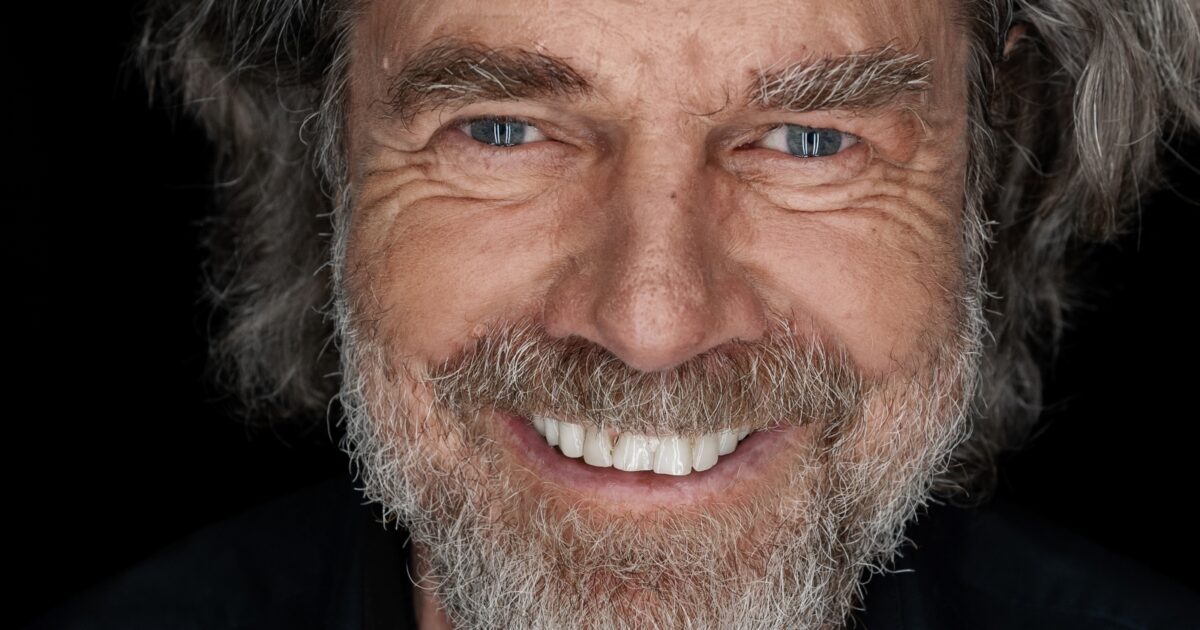Messner: “Le Dolomiti sono uno scempio, non sappiamo fare turismo. A un certo punto ho pensato di lasciare il Sudtirolo e andare a fare il pastore in Patagonia”