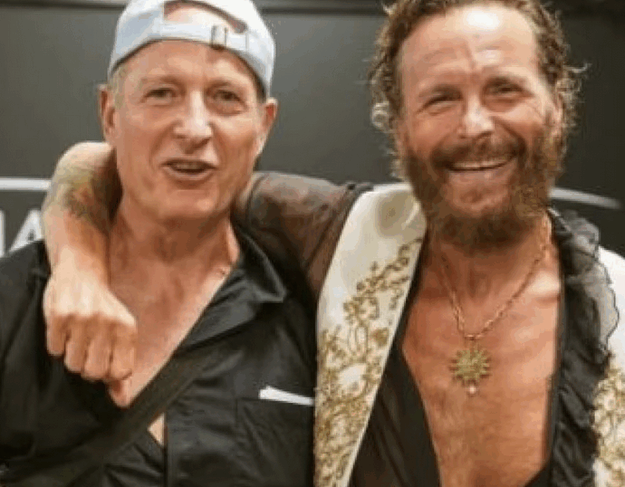 “Mio fratello Jovanotti? Una ragazza mi preferì a lui perché ero muscoloso e lui in sovrappeso. Quel momento cambiò tutto”: il racconto di Bernardo Cherubini