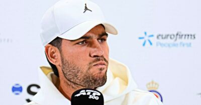 Copertina di L’annuncio di Alcaraz: il problema al polso è grave, salta il Masters 1000 di Madrid. “Mi fa molto male”. Sinner giocherà Roma da numero 1