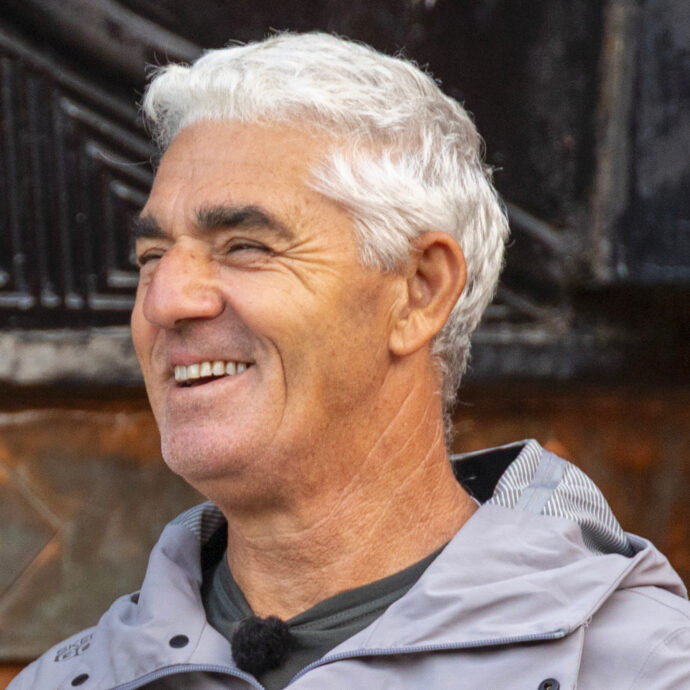 “Ho dichiarato ‘vorrei un pisellone enorme’. Mia figlia mi ha scritto: ‘Come ti viene in mente? Sei pazzo? Mi vergogno'”: Biagio Izzo dopo “Pechino Express”