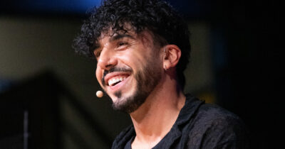 Copertina di “L’ondata di critiche al nostro ufo burger? Non ero pronto, mi ha un po’ rovinato a livello sentimentale. Se tutto dovesse finire nel mio curriculum ho 15 anni da magazziniere”: parla Dadda