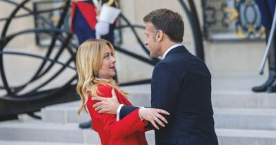 Copertina di La nuova crisi di Hormuz manda il governo in tilt: “Non siamo fortunati”