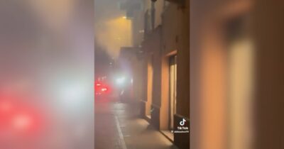 Copertina di Fanno esplodere lo sportello bancomat a Casalpusterlengo: gruppo di persone fa il tifo e incita i ladri