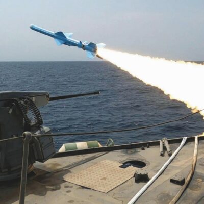 Copertina di Negoziati: Usa in Pakistan, ma l’Iran non si fida. Forte del 70% dei missili