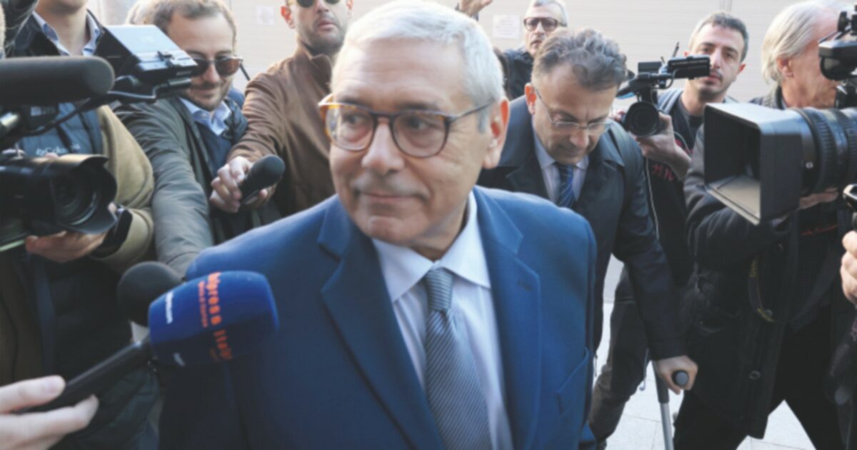 Totò Cuffaro patteggai tre anni per corruzione, sconterà la pena in lavori di pubblica utilità