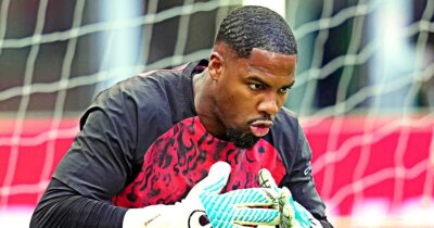 Copertina di Verona-Milan, Maignan chiama l’arbitro e denuncia cori razzisti: cosa è successo