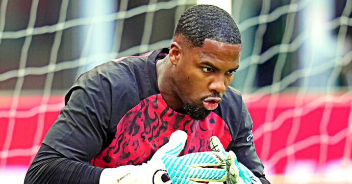 Verona-Milan, Maignan chiama l’arbitro e denuncia cori razzisti: cosa è successo