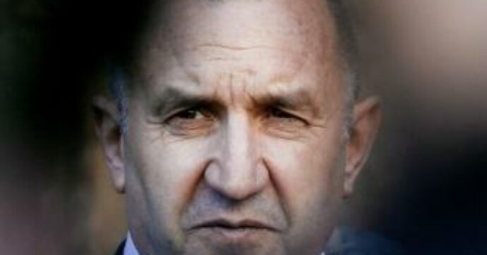 Bulgaria al voto: chi è il favorito Rumen Radev, tra euroscetticismo e lotta alla corruzione