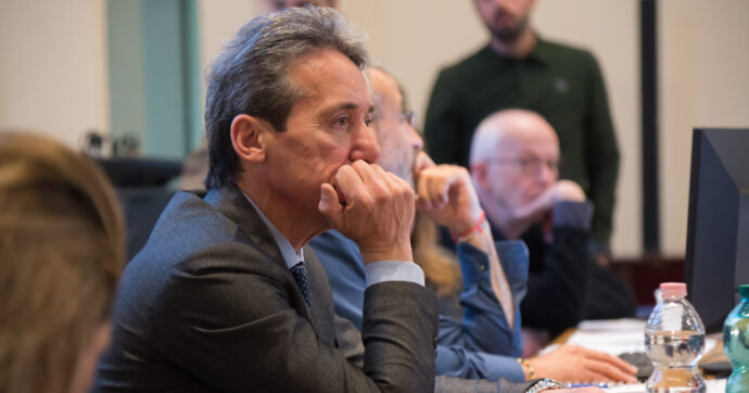 Napoli, revocata la scorta a Mimmo Rubio, cronista anticlan. Lui: “Sono stanco, mi ritiro. Avrò pestato i piedi a qualcuno influente”?