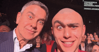 Copertina di “Il TSO di mio figlio Achille è stato il momento più brutto della mia vita. Sembrava indiavolato, dovevano fargli la puntura per calmarlo”: parla Billy Costacurta