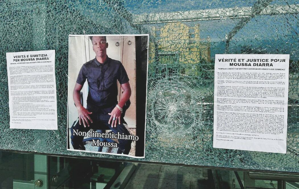 ‘Troppe anomalie’: il gip smonta l’inchiesta sulla morte di Moussa, ucciso da un agente