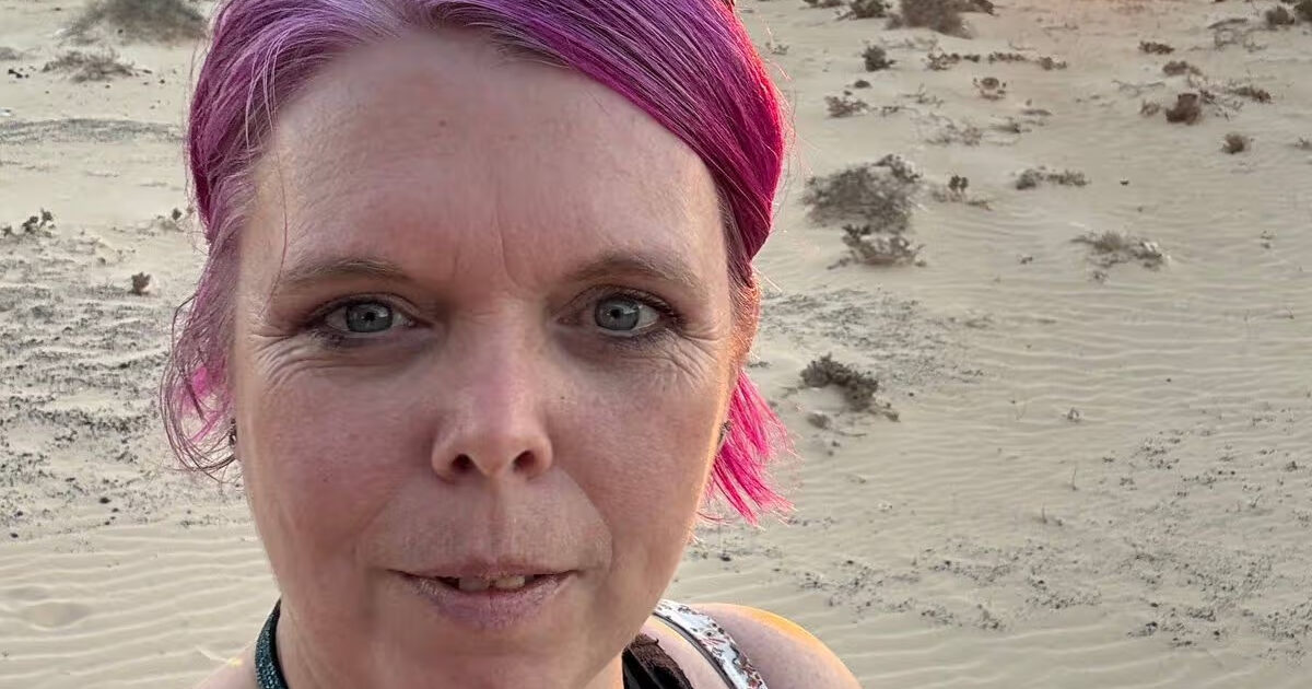 “Insegno alle persone come richiedere i sussidi, ma vengo travolta dagli insulti per i miei contenuti. Sto solamente educando i miei follower”: così Sara Middleton