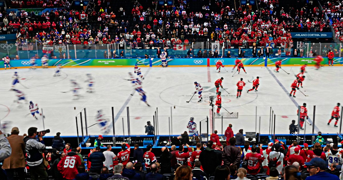 https://st.ilfattoquotidiano.it/wp-content/uploads/2026/04/21/hockey-olimpiadi.jpg