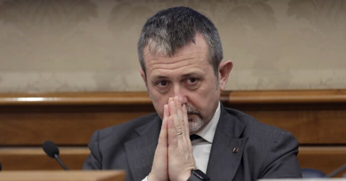 Caso Delmastro-Cospito, il pg di Roma chiede l’assoluzione “perché il fatto non costituisce reato”