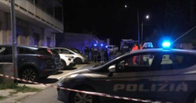 Catanzaro, donna si butta dal balcone con i suoi tre figli. Morti lei e due bambini, la terza è grave