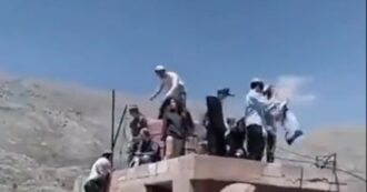 Copertina di Gruppo di coloni israeliani entra in Siria: “Vogliamo insediarci qui”. Arrestati dall’esercito
