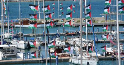 Copertina di In Sicilia la nuova Flotilla issa le vele:   “Romperemo l’assedio di Netanyahu”