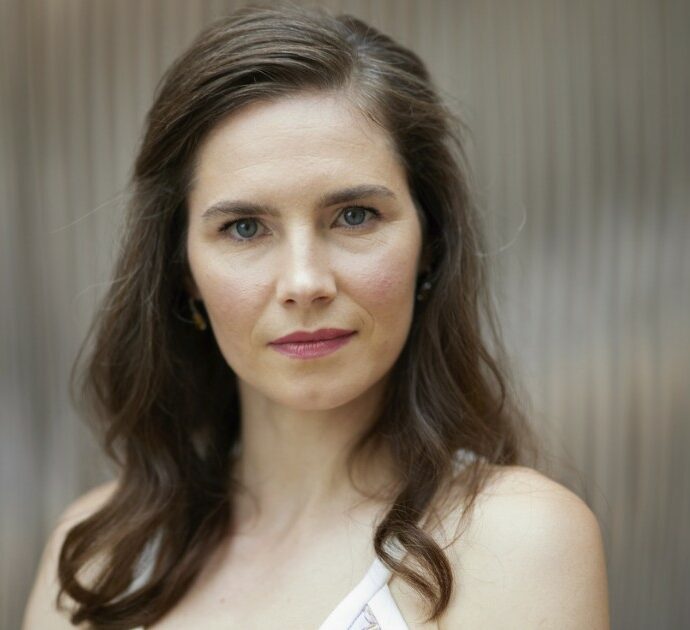 Londra cancella il documentario su Amanda Knox, ma lei organizza comunque un incontro con il pubblico