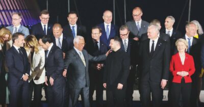 Copertina di Ue, 90 mld a Kiev. Poi ingresso e art.5