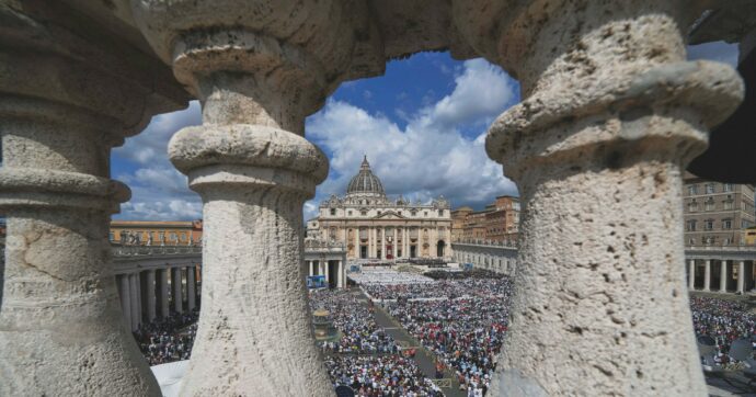 Spioni al lavoro in Vaticano sul caso del palazzo inglese