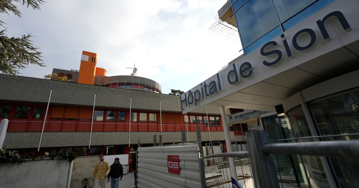 Crans Montana, la Svizzera chiederà all’Italia il rimborso di 108mila euro di spese sanitarie. Meloni e Tajani replicano: “Non pagheremo”