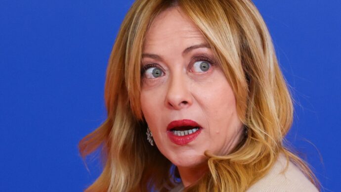 Quando Meloni scriveva: “L’Istat con buona probabilità rivedrà il pil al rialzo e usciremo dalla procedura: beffa per l’Italia e per gli italiani”