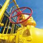 Copertina di La Ue vuole “fare pressione” su Mosca ma continua a finanziarla: in aprile acquisti di petrolio e gas per 1,7 miliardi. Francia in testa