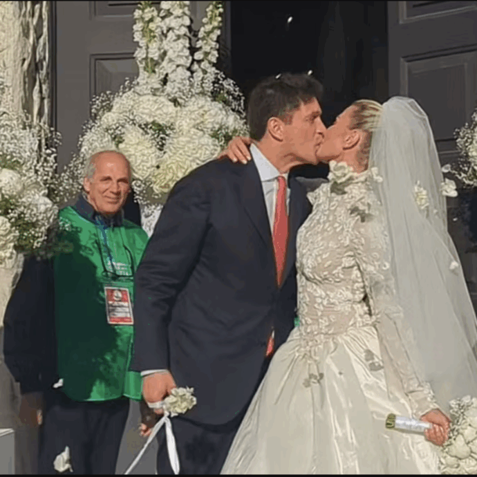 Nathalie Caldonazzo si è sposata a Bari, chi è il marito Filippo Maria Bruni: “Era un’altra persona, ha aspettato di essere pronto per me”