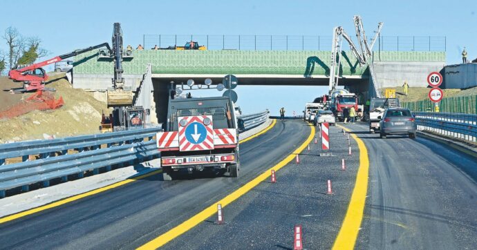 Aspi, scontro sugli investimenti: il piano da 30 miliardi va rivisto