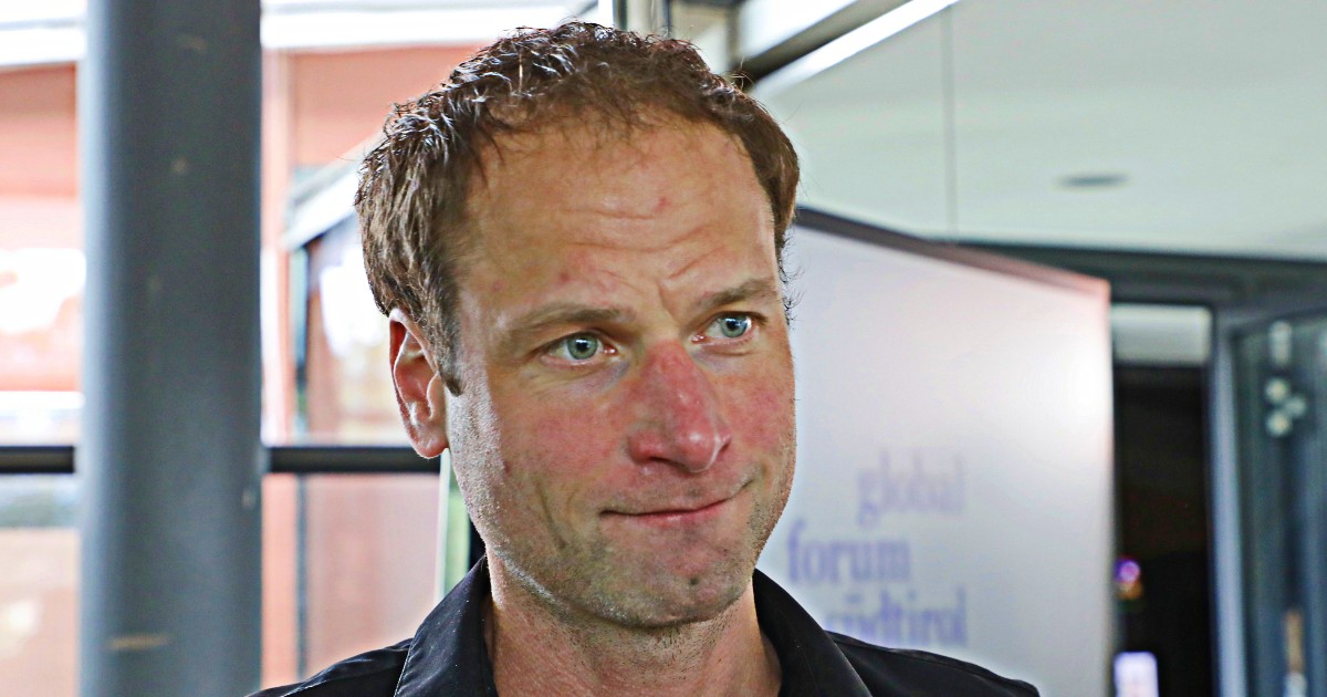 Impresa di Alex Schwazer: vince la maratona in Germania e firma il nuovo record italiano a 41 anni