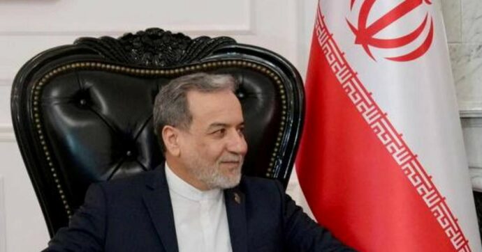 Usa-Iran, stallo nei colloqui all’apertura dei mercati. Araghchi va da Putin, per Trump: “Teheran deve solo chiamare”