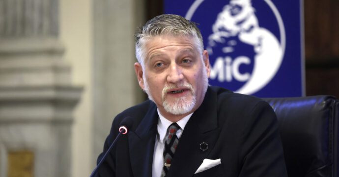 Giuli sul licenziamento di Beatrice Venezi: “Atto insindacabile del sovrintendente, che condivido appieno”