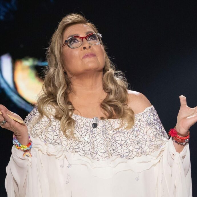 “Dei film erotici ne avrei fatto volentieri a meno, avrei voluto fare Romeo e a Giulietta. Ero minorenne, all’epoca mia madre non lavorava”: lo rivela Romina Power