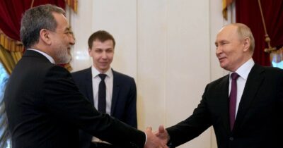 Copertina di Nucleare o Hormuz: la proposta dell’Iran che inchioda Trump