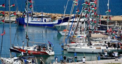 Copertina di La Flotilla procede verso la Striscia, l’Ue: “C’è il diritto di navigazione”
