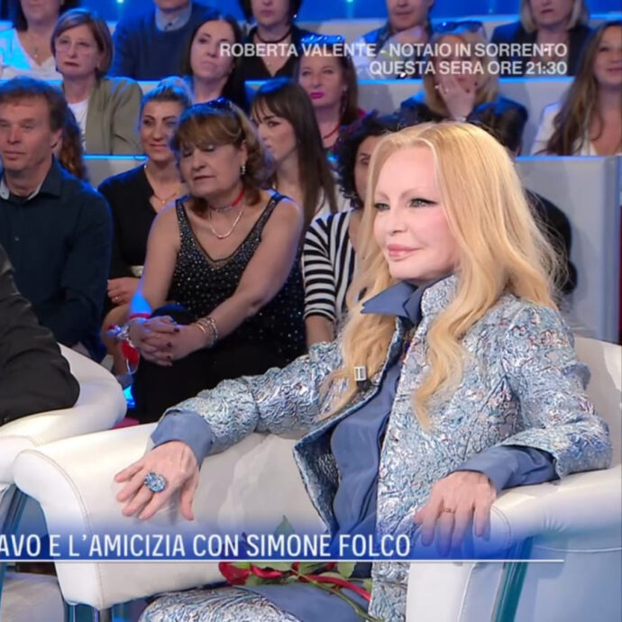 “È come un fratello, ma anche di più”: Patty Pravo fa chiarezza sul rapporto con l’assistente Simone Folco