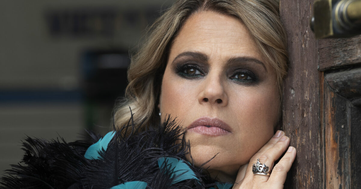 Tosca: “Femminile non significa ostentazione o sterili rivendicazioni che possono portare alla mercificazione, bensì una visione in cui fecondità, nutrimento e rifugio”