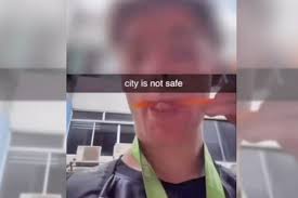 “Questa città non è sicura”: si filma mentre lecca una cannuccia e la rimette nel distributore, 18enne rischia due anni di carcere