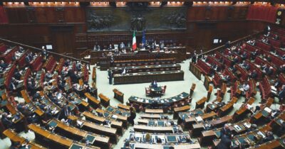 Copertina di La legge elettorale va al rallentatore e slitta in autunno: solo FdI la vuole