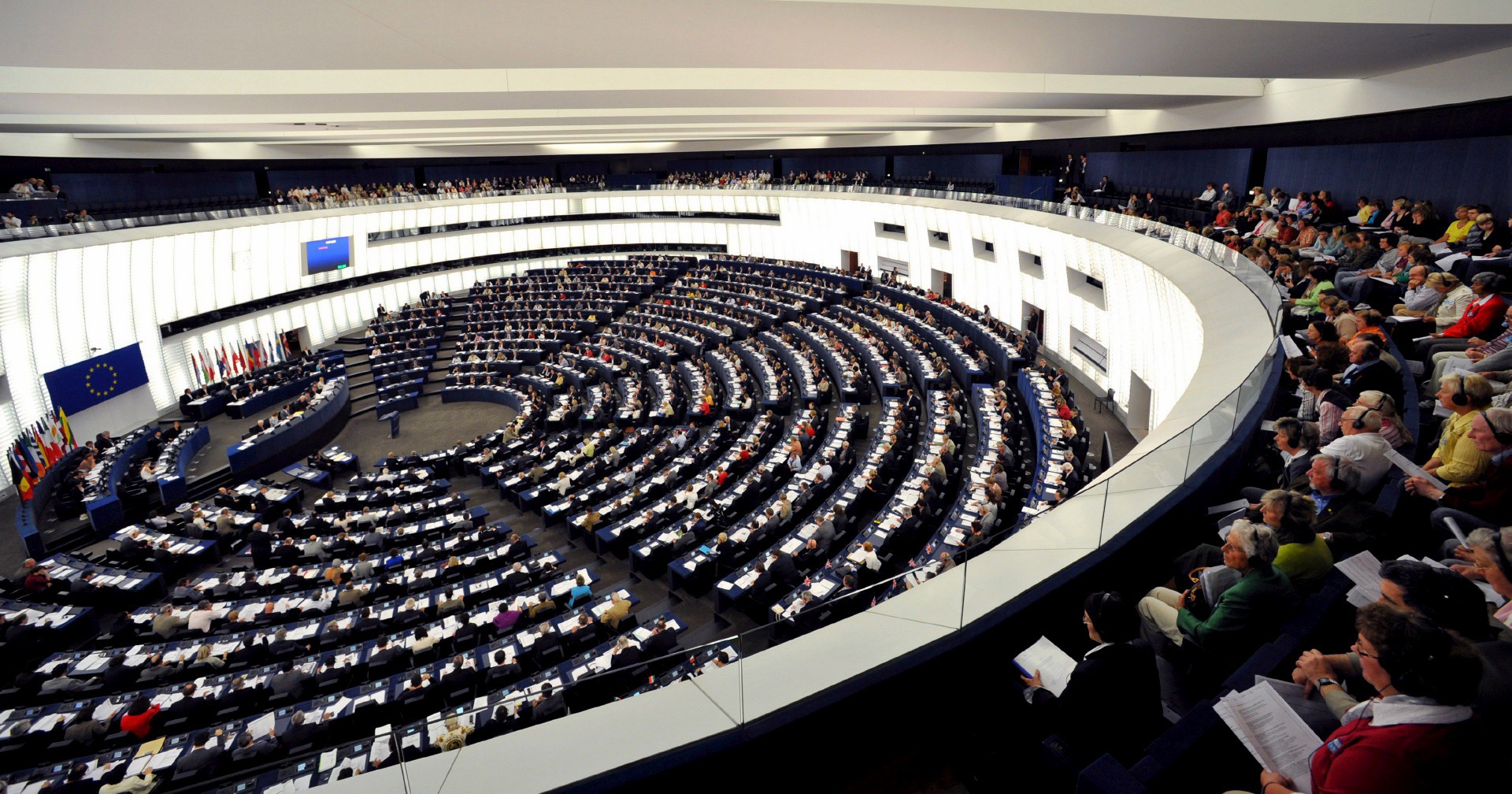 L’Ue sfida la Cina su Taiwan: l’Eurocamera chiede “una presenza navale costante ed esercitazioni”. Contrari solo M5S, SI e Vannacci