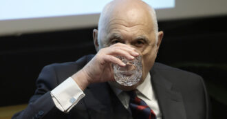 Copertina di La “modesta mazzetta” e non solo: gaffe, frasi sessiste e spritz, tutto il “bestiario” di Nordio in tre anni e mezzo al governo