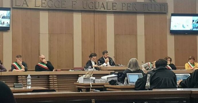 ‘Ndrangheta, la guerra dimenticata in Emilia: “Grande Aracri chiese di uccidere Bellini agli amici di Quarto Oggiaro”