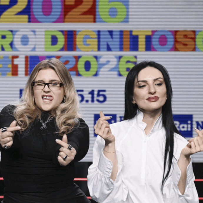 Arisa: “Se al Primo Maggio facessimo dei pipponi allucinanti, annoiando i ragazzi, perderemmo subito la metà delle presenze in piazza. Portiamo la leggerezza” – I cantanti del Concertone