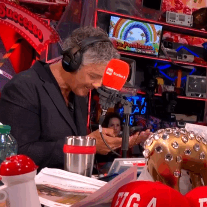 Il Ministro Giuli risponde a Fiorello sul Teatro delle Vittorie: “Conteremo i ‘piccioli’ a disposizione del Ministero per comprarlo. Se riusciremo, realizzeremo un grande Teatro sinfonico con la direzione a Beatrice Venezi”