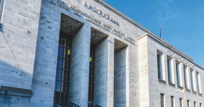 Copertina di Tra Ibiza e il ranch in Uruguay:  la Procura ora indaga sulla “nuova vita” di Nicole Minetti e sull’adozione