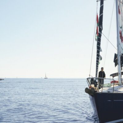 Copertina di La Flotilla nel mare di Creta: blitz di Israele con gommoni e “arresti”. Una fregata a 600 miglia da Tel Aviv