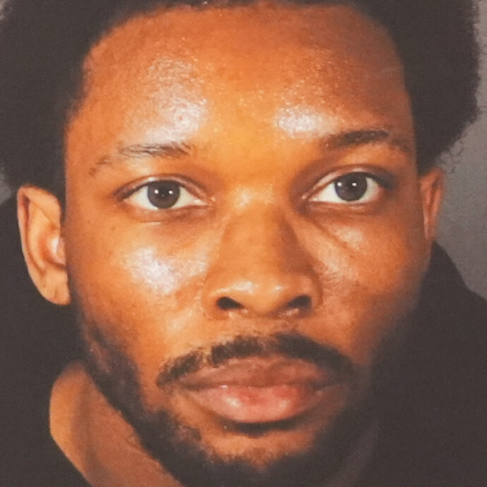 “D4vd ha smembrato Celeste Rivas Hernandez con una motosega dopo averla accoltellata a morte”: l’accusa rivela i dettagli macabri del presunto omicidio